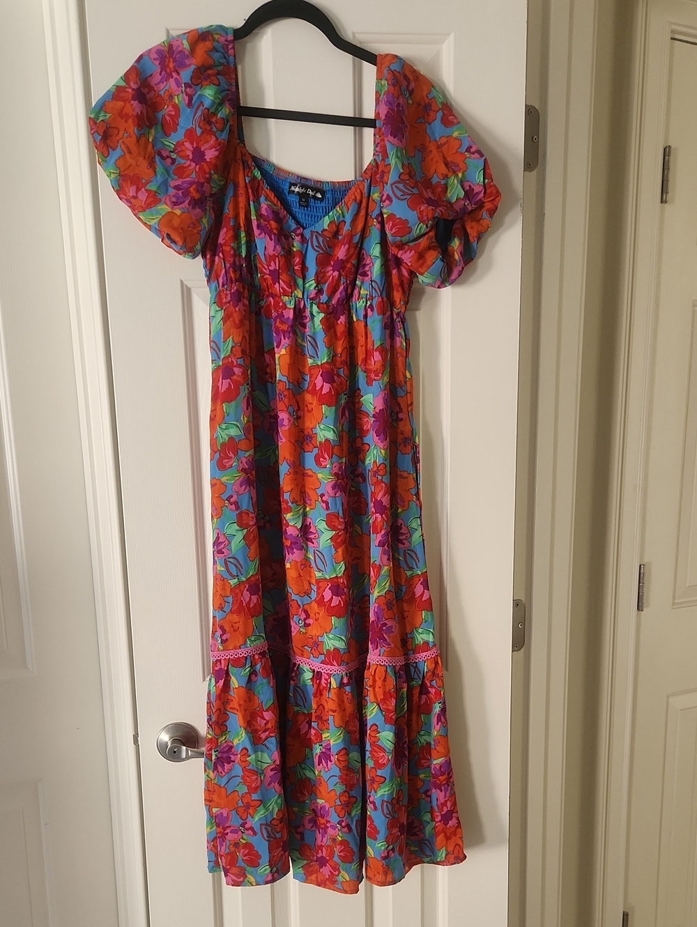 Floral Puff-Sleeve Midi Dress in Red & Blue